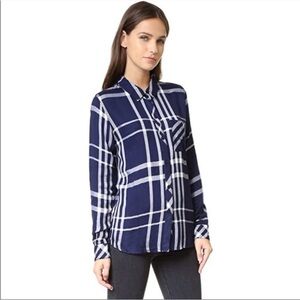 Rails Hunter Button Down Navy and White Plaid Shirt- Medium- excellent!